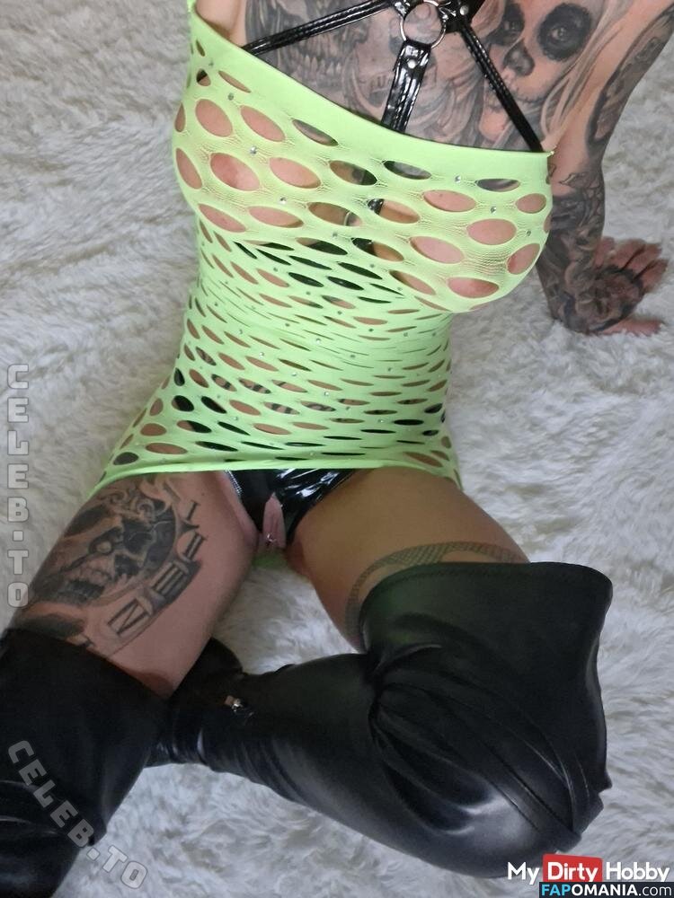 KyraVyxen Nu OnlyFans  Foto vazada #2
