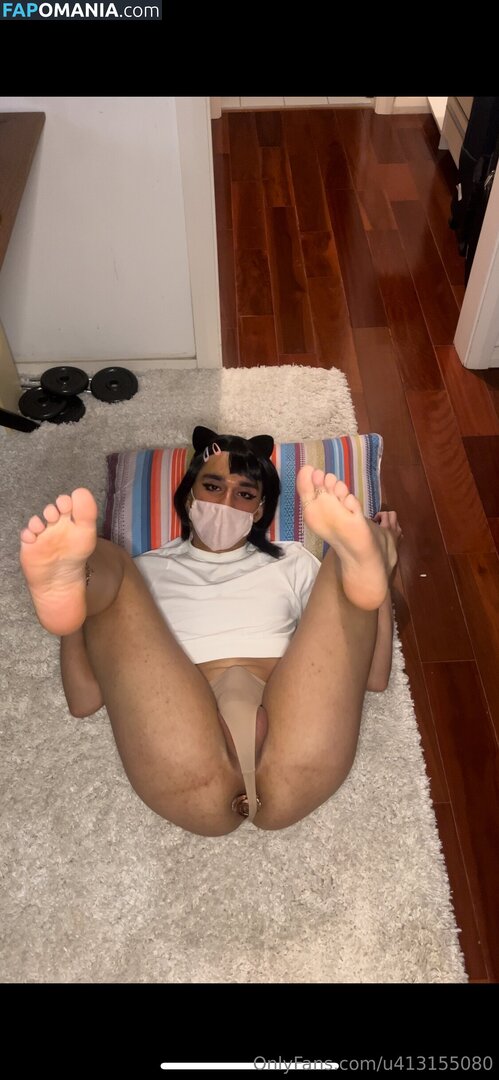 l1lly.b / lilyly.b Nu OnlyFans  Foto vazada #5