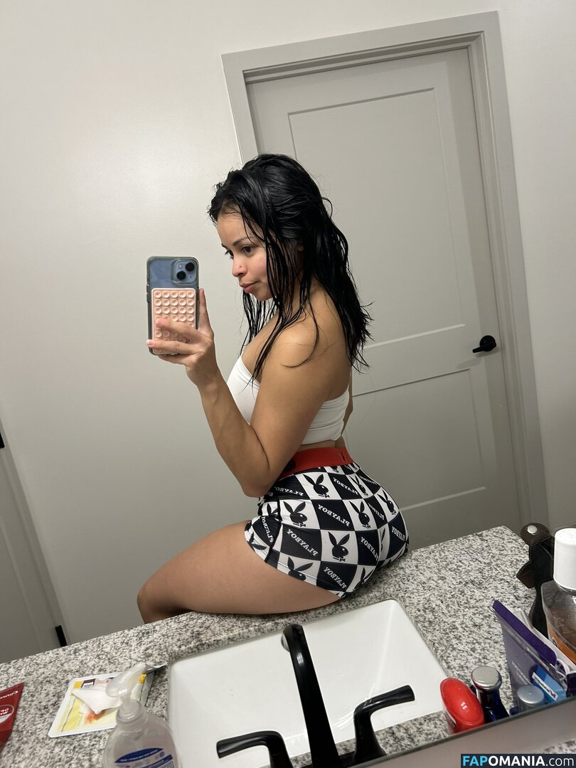 la.bella1466 / latinagataa Nu OnlyFans  Foto vazada #17