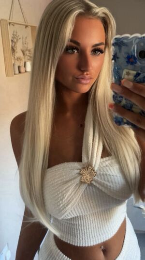 LaceyMilliexoxo