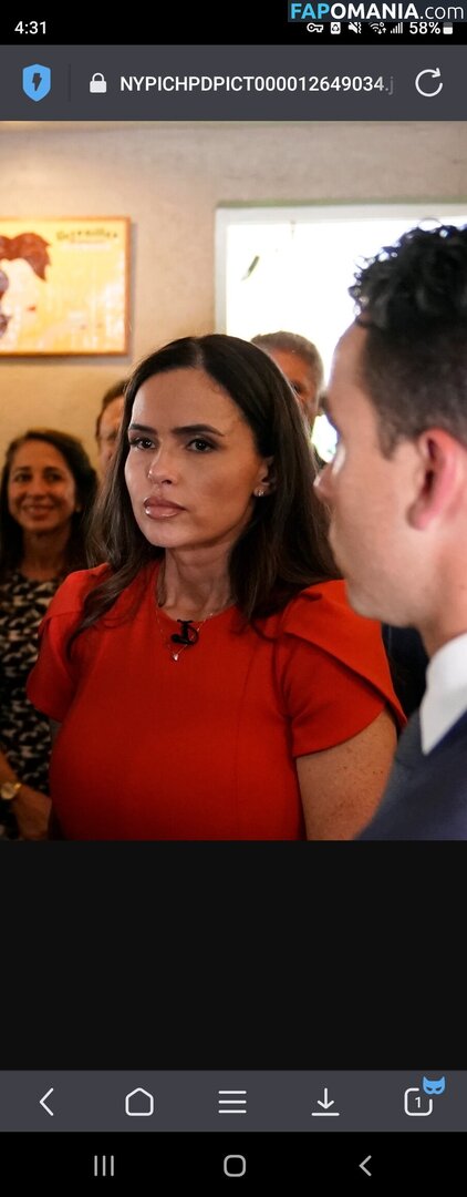 Trump lady in red / ladyinred21 Nu OnlyFans  Foto vazada #1