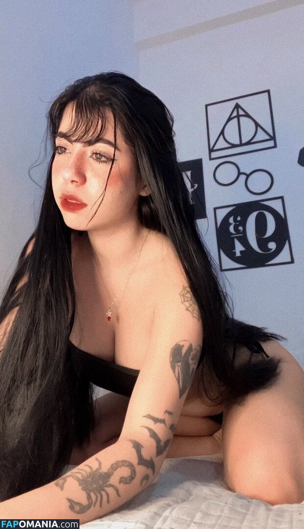 ladyofmel / little.catxx / onlyfans / zsmanuzita Nu OnlyFans  Foto vazada #3