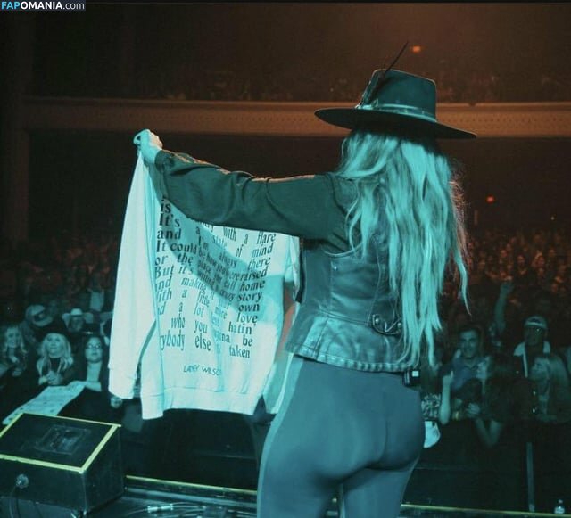 Lainey Wilson / laineywilsonmusic Nu OnlyFans  Foto vazada #1