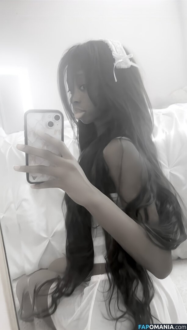 https: / lambpwincess / littlamb Nu OnlyFans  Foto vazada #16