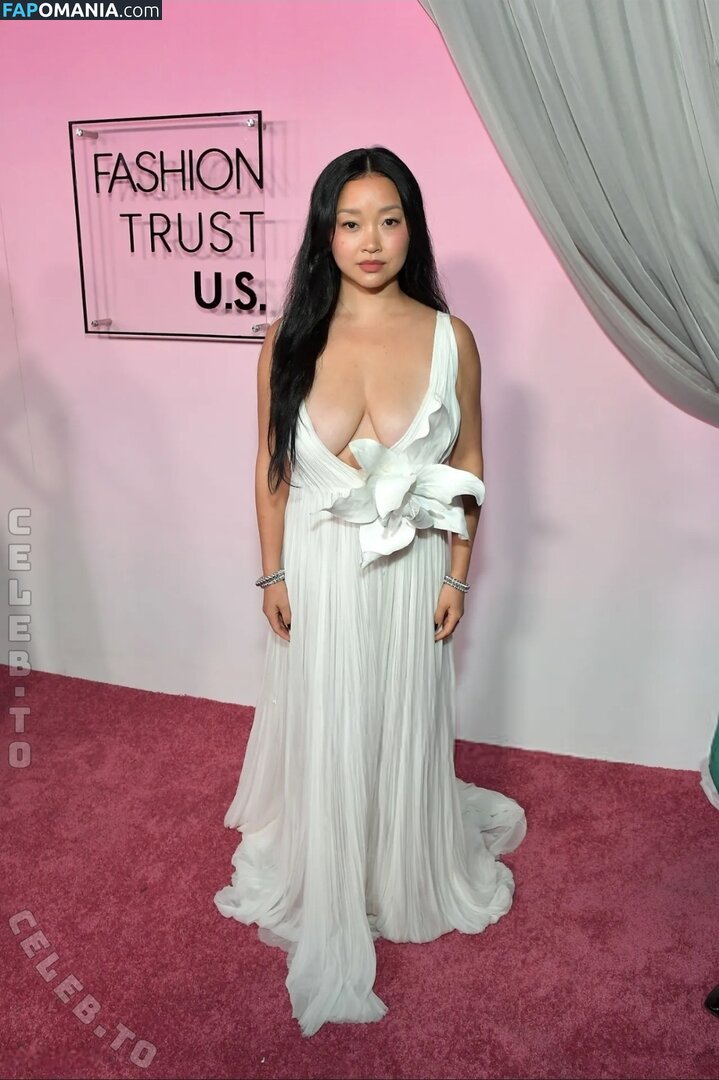 Lana Condor / https: / lanacondor Nu OnlyFans  Foto vazada #3