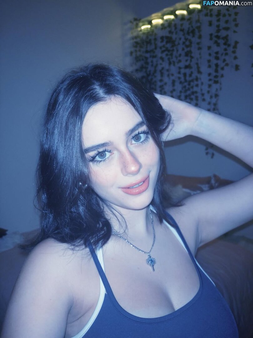 Lana Banana / Lana Luise / alanaluise Nu OnlyFans  Foto vazada #7