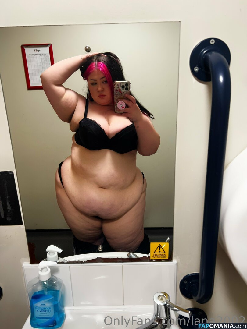 lana2002 / lana2002_xx Nu OnlyFans  Foto vazada #23