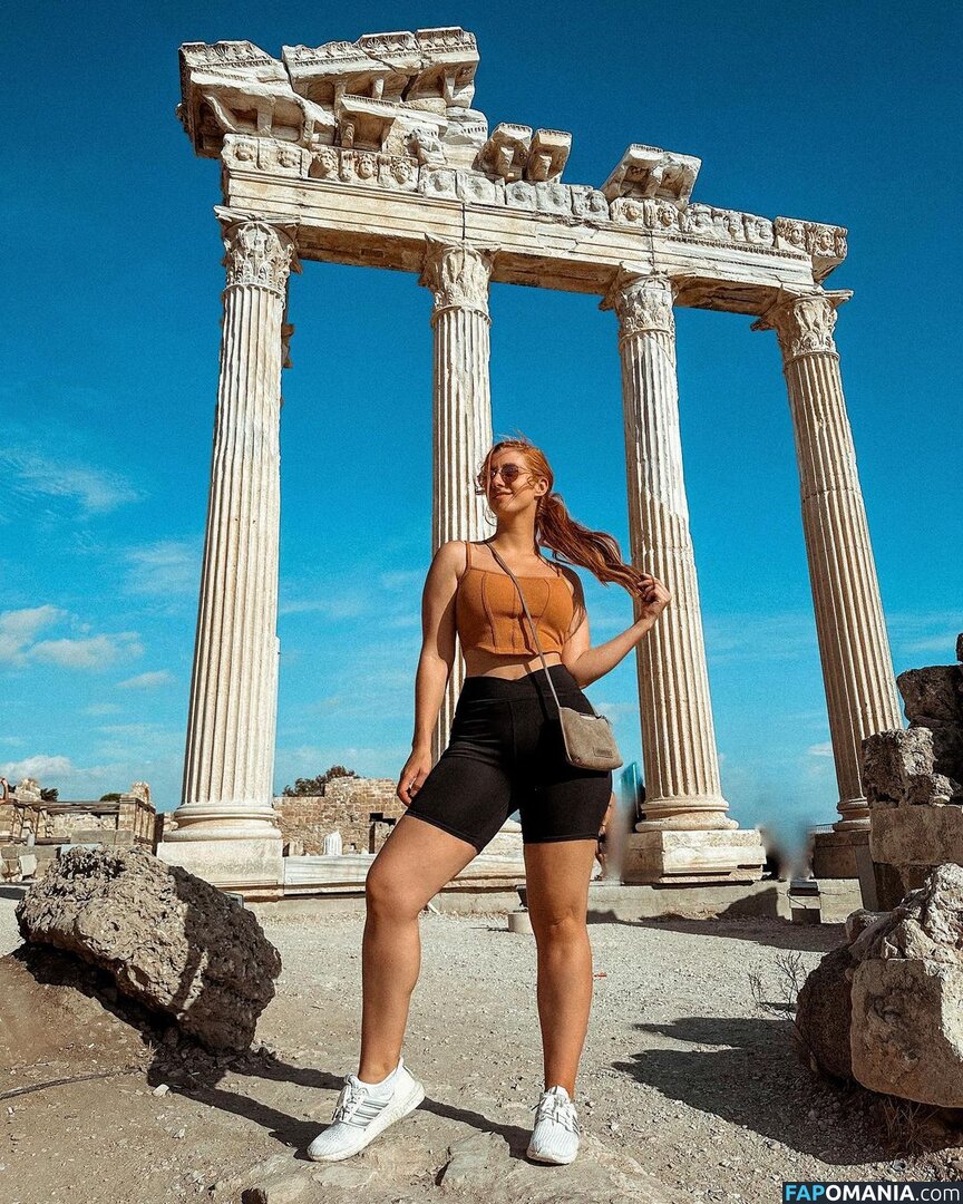 Lara Loft / Lara_Loft / laraloft Nu OnlyFans  Foto vazada #420