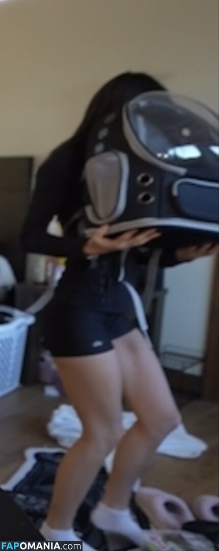 Laselyii / llessliiie / luvliii Nu OnlyFans  Foto vazada #13