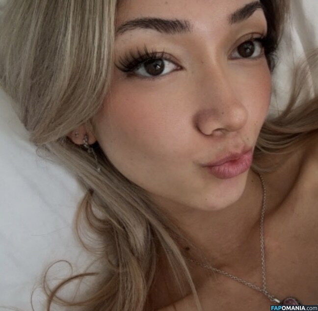 Laselyii / llessliiie / luvliii Nu OnlyFans  Foto vazada #15