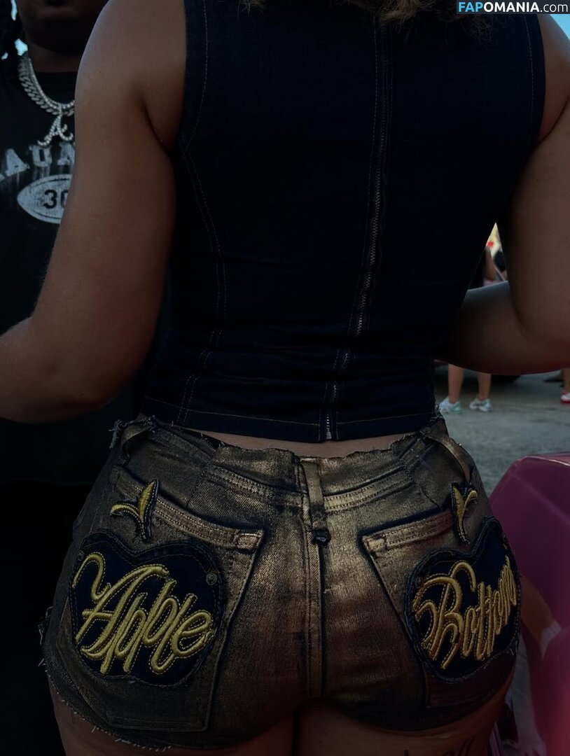 Latto / https: / latto777 Nu OnlyFans  Foto vazada #381