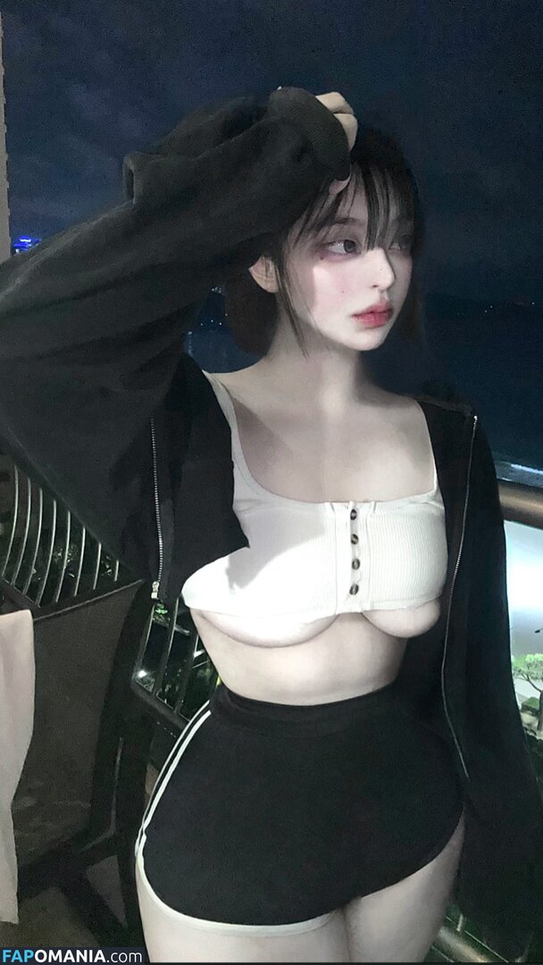 latulip_0 Nu OnlyFans  Foto vazada #84