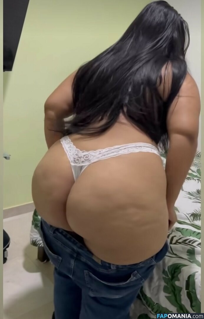 Laura Bernal / laura_fer / lauraa_fer Nu OnlyFans  Foto vazada #2