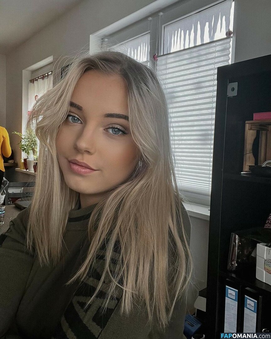 Laura / https: / laurabeverlin / llaurenha / lolilau Nu OnlyFans  Foto vazada #62