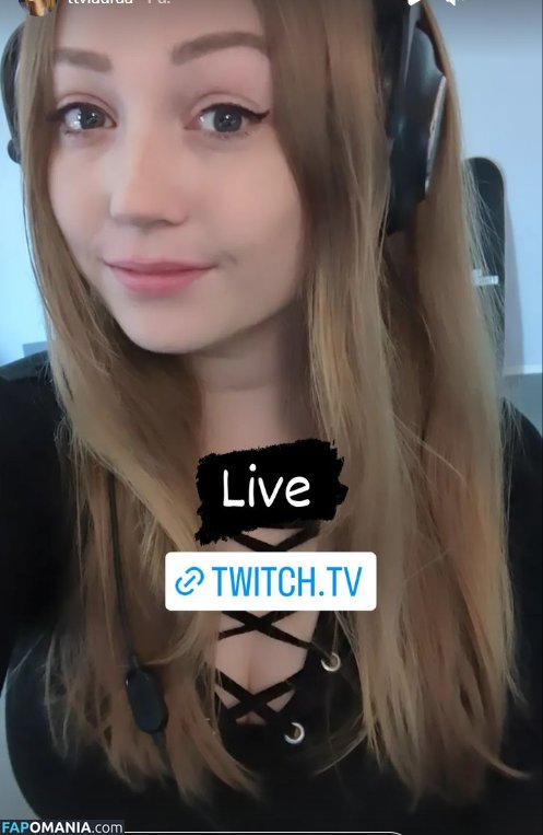 Lauraa / infamous-albino / lauraa.gy / yourxgirlxnextdoor Nu OnlyFans  Foto vazada #6