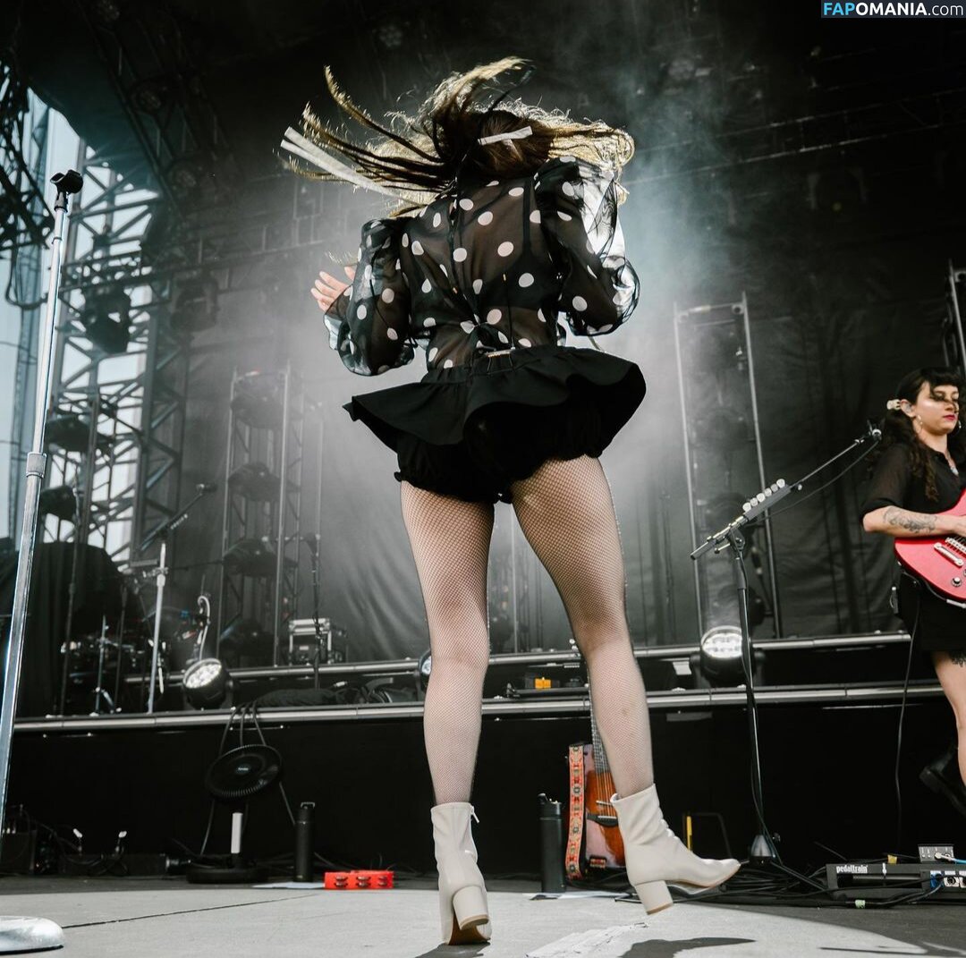 Lauren Mayberry / laurenevemayberry Nu OnlyFans  Foto vazada #114