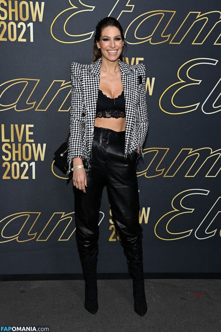 Laury Thilleman / laurythilleman Nu OnlyFans  Foto vazada #6