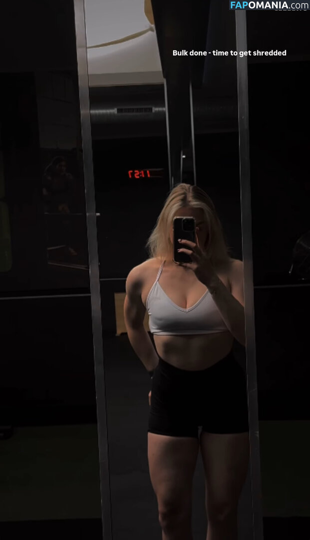 Lavrasophie / getfitbylaura / https: Nu OnlyFans  Foto vazada #5