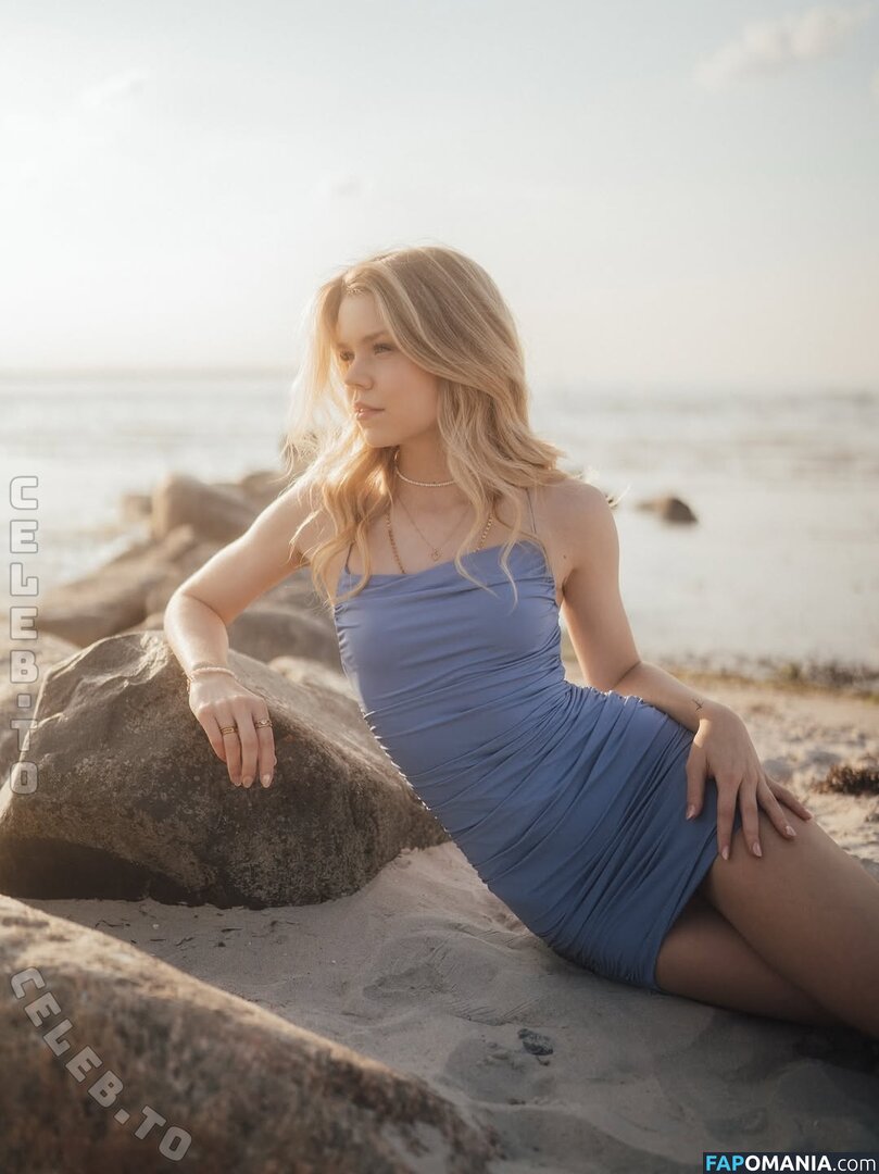 Lea Peach / Looskanal / lea / wifiloo_m Nu OnlyFans  Foto vazada #802