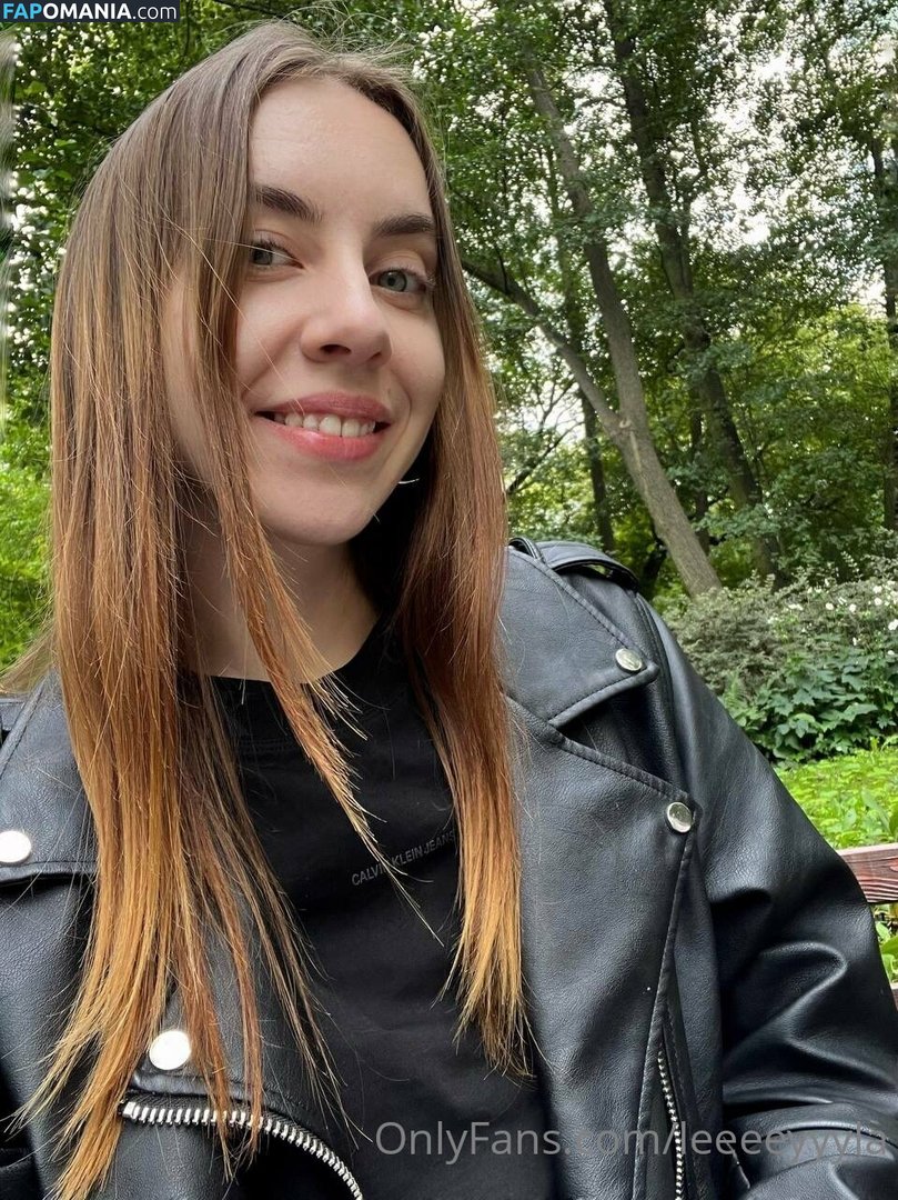 leeeeyyyaaaaahhhh / leeeeyyyla Nu OnlyFans  Foto vazada #11