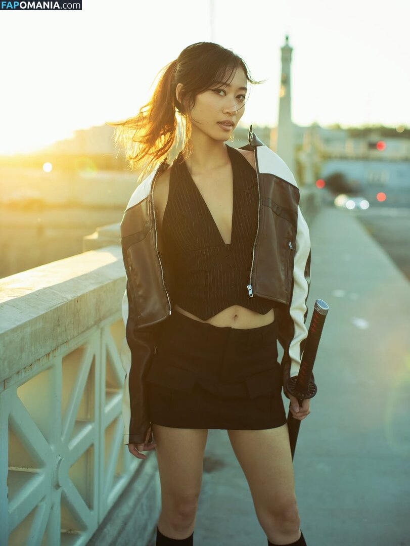 Famous Asian tiktoker / Leenda Dong / leendadong / leendaphotodumps Nu OnlyFans  Foto vazada #2