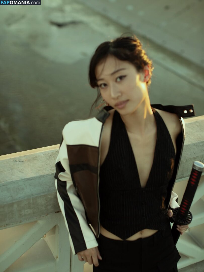 Famous Asian tiktoker / Leenda Dong / leendadong / leendaphotodumps Nu OnlyFans  Foto vazada #5