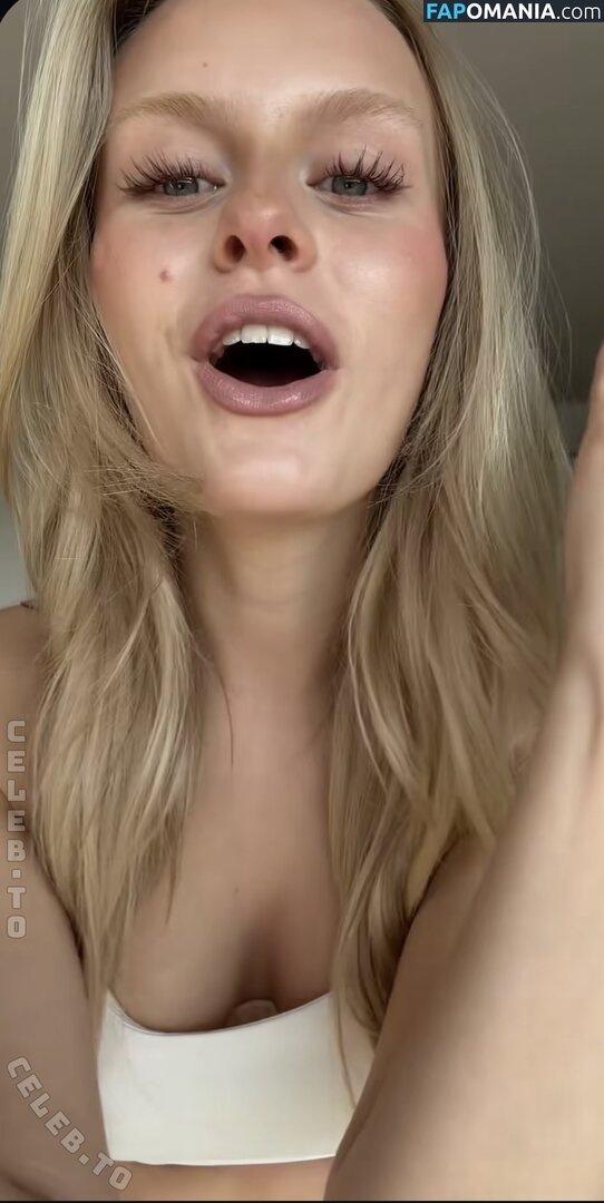 Leni Marie / https: / lenimariee / lenimvrie Nu OnlyFans  Foto vazada #1