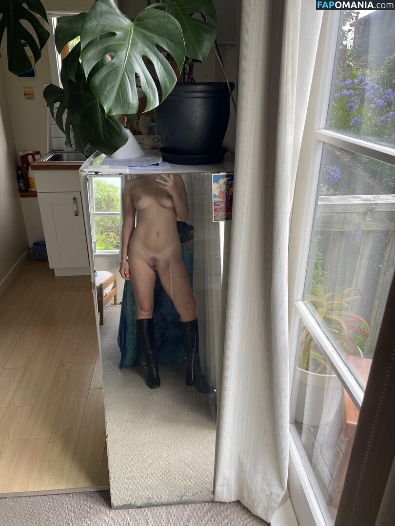 Lepetit_lapin / lepetitlapinkarori Nu OnlyFans  Foto vazada #1