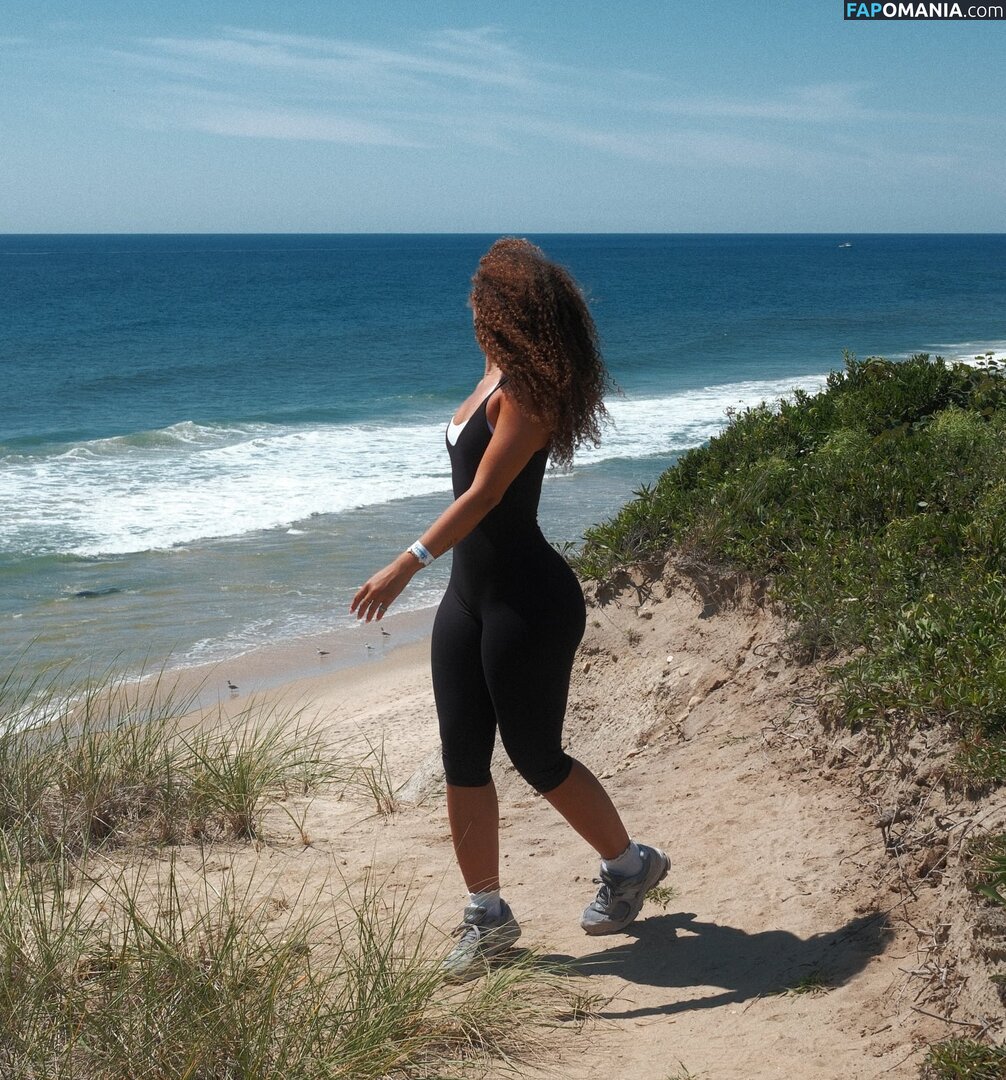 Lexie Learmann Nu OnlyFans  Foto vazada #7