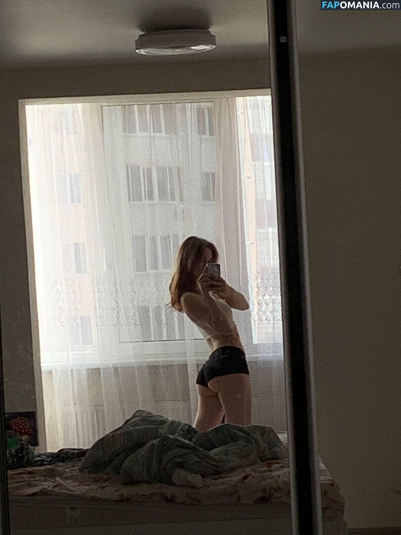 liana_kisses Nu OnlyFans  Foto vazada #1