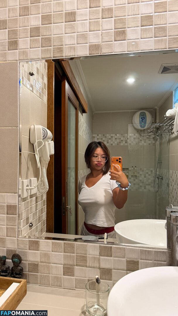 Lilhua12 / heyismewawa Nu OnlyFans  Foto vazada #1