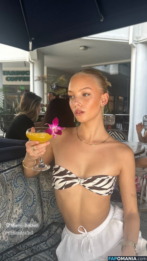 Lilli Sophia / _lillisophia_ / sophiahof3e Nu OnlyFans  Foto vazada #11