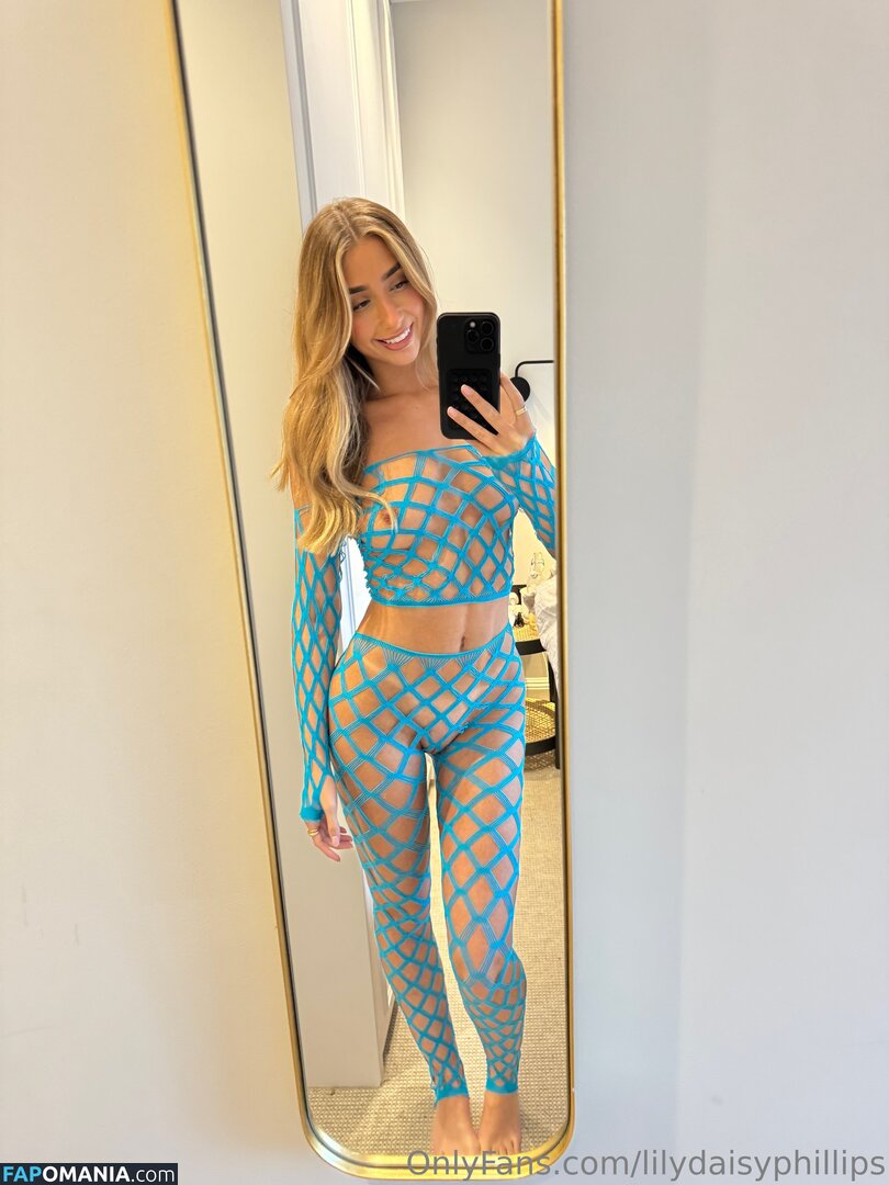 Lillian Phillips / https: / lilydaisyphillips / lilyphillip_s Nu OnlyFans  Foto vazada #75
