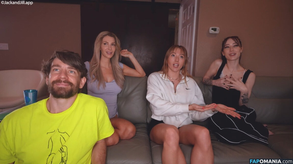 SOYSAUCEBAB3 / anyuser / lillyyluna Nu OnlyFans  Foto vazada #7