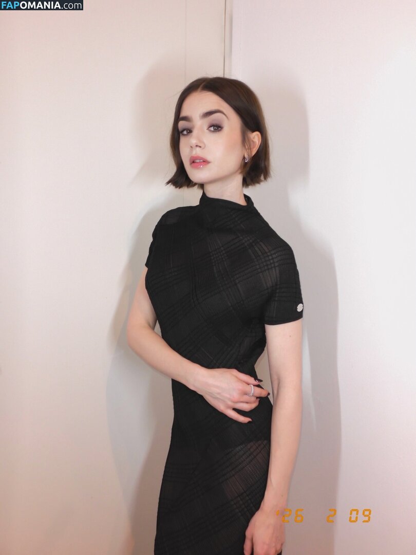 Lily Collins / lily_collins / lilyjcollins Nu OnlyFans  Foto vazada #505
