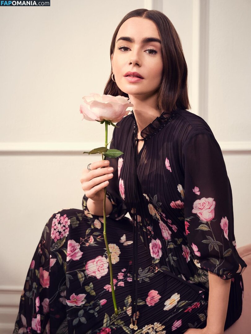 Lily Collins / lily_collins / lilyjcollins Nu OnlyFans  Foto vazada #537