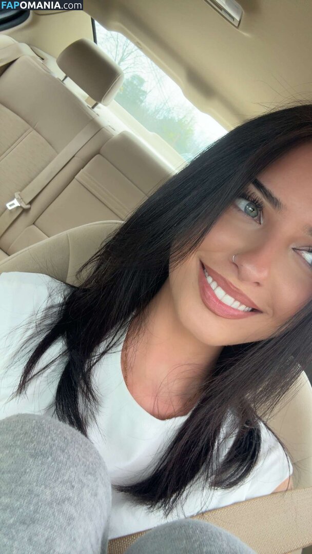 Lily Weber / itslily.w Nu OnlyFans  Foto vazada #13