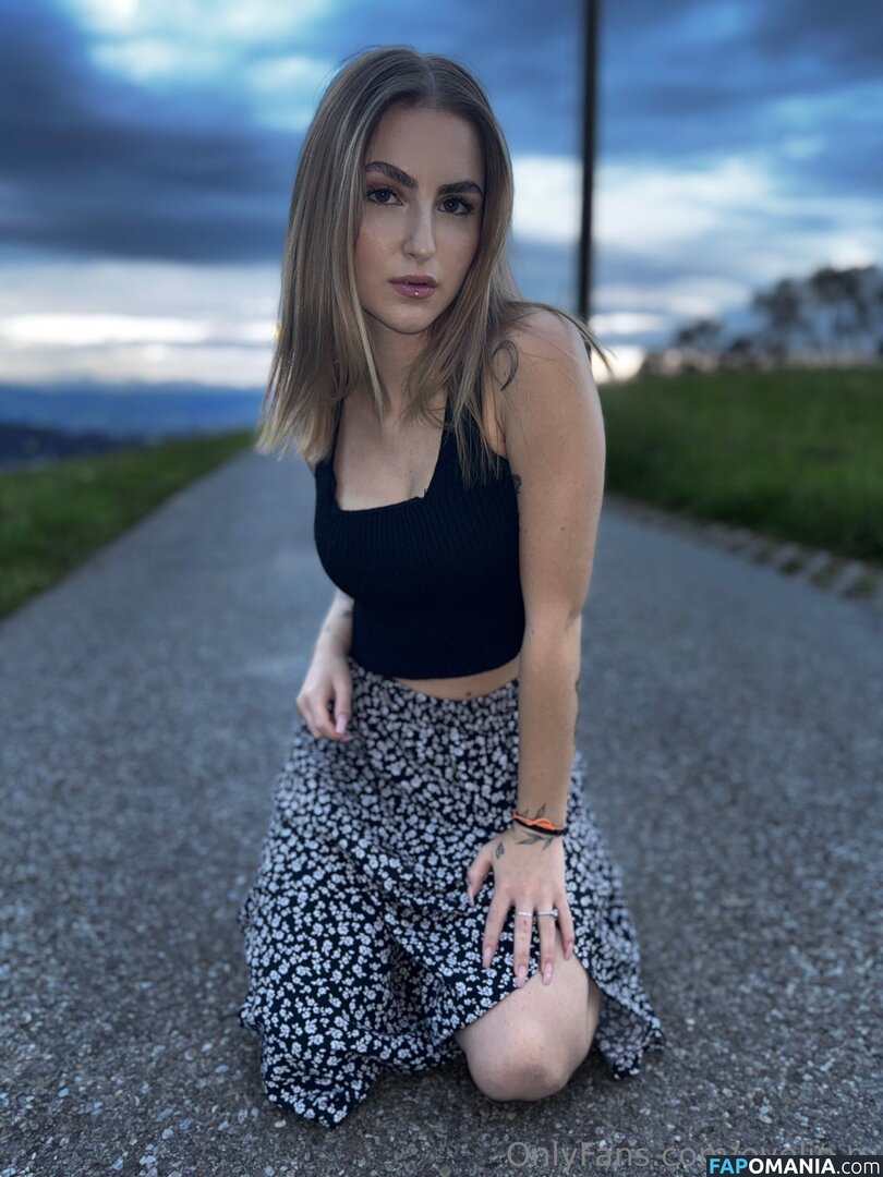 lindsilanestyle / linidreams Nu OnlyFans  Foto vazada #8