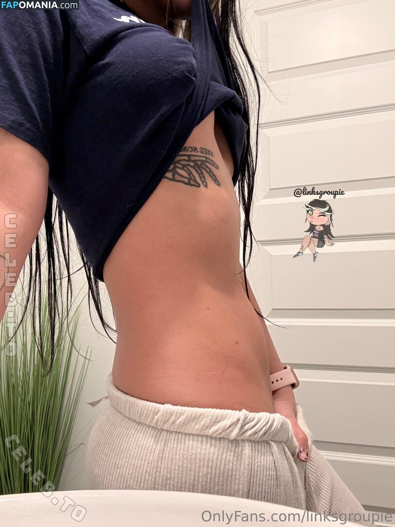 Linksgroupie / Mariah Crooke / https: Nu OnlyFans  Foto vazada #605