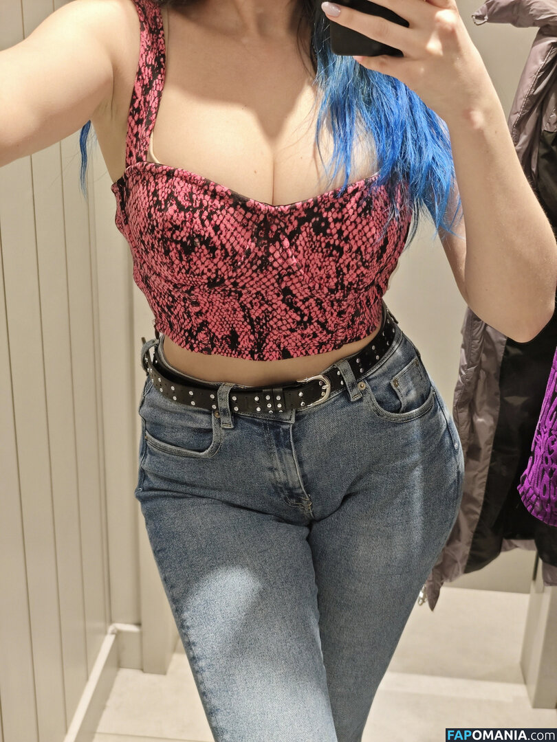 Lipisinkaaa / kazantseva_mimimi Nu OnlyFans  Foto vazada #387