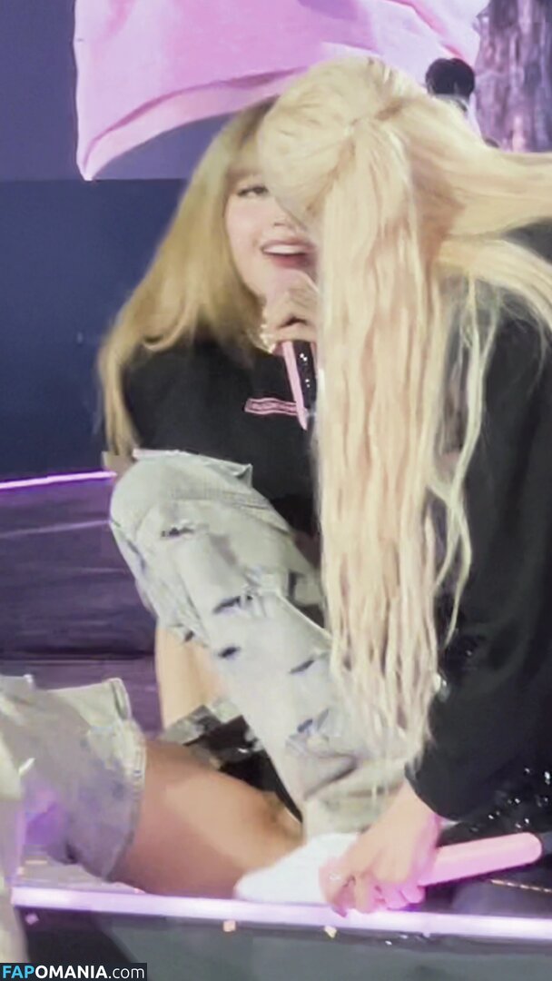 Lisa Blackpink Nu OnlyFans  Foto vazada #273