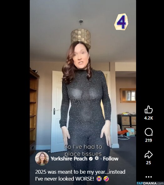 Lisa Dollan / yorkshire_peach Nu OnlyFans  Foto vazada #1