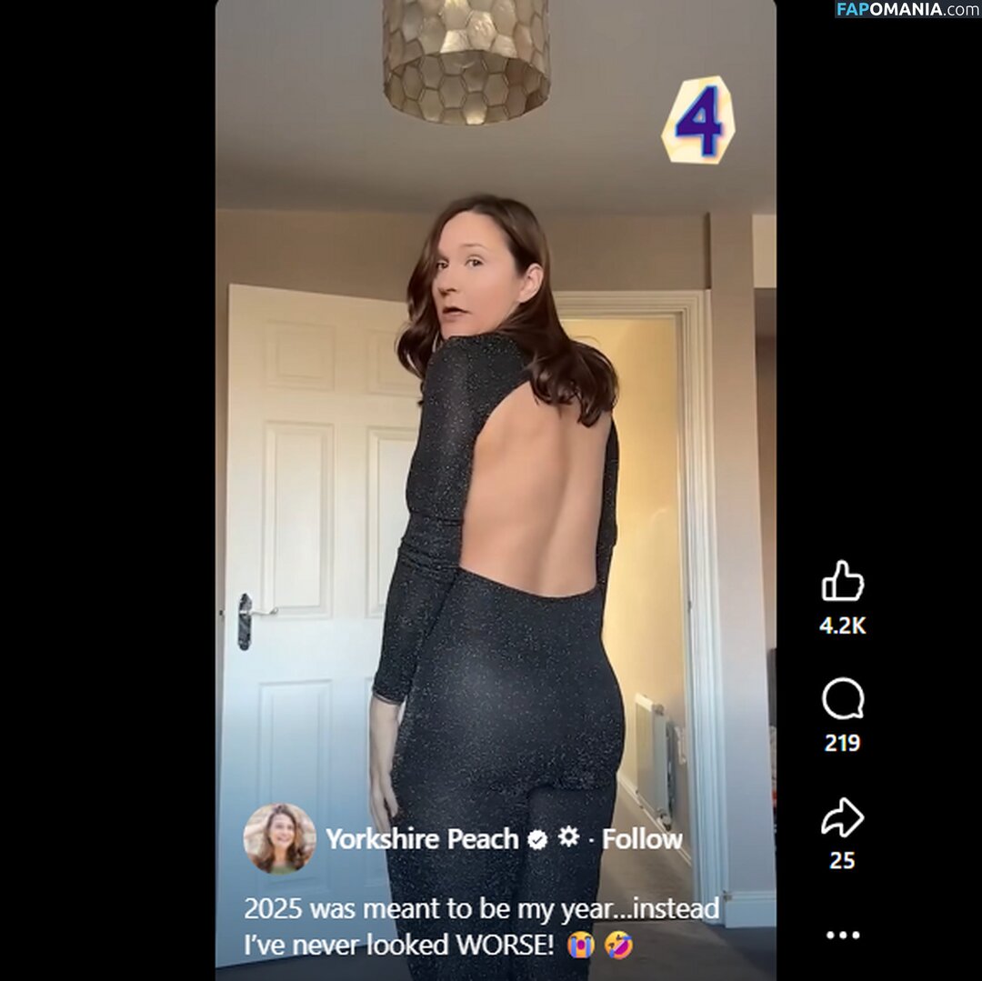 Lisa Dollan / yorkshire_peach Nu OnlyFans  Foto vazada #4