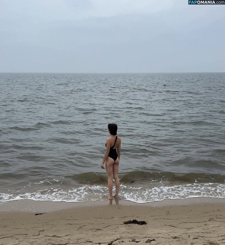 Bluemoonmagic2 / Lisa-Marie Koroll / lisamariekoroll Nu OnlyFans  Foto vazada #1