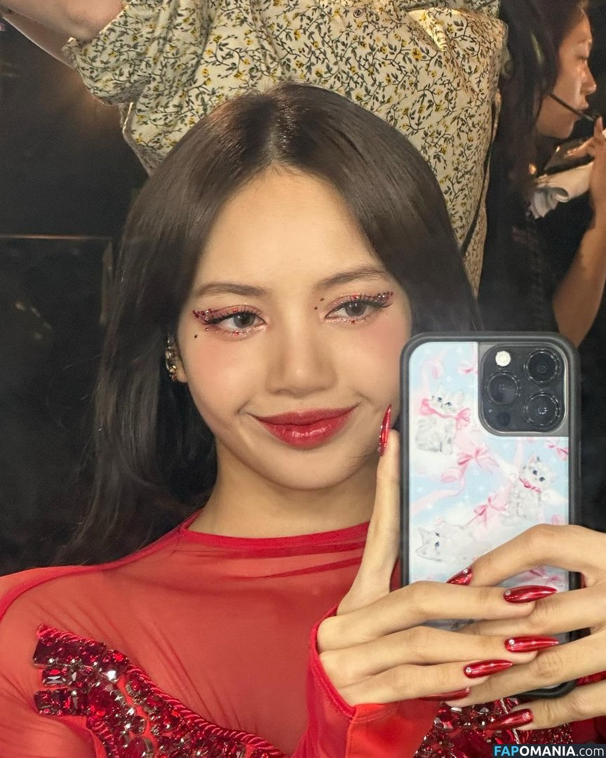 Blackpink / Lisa / lalalalisa_m / lisaamane Nu OnlyFans  Foto vazada #18