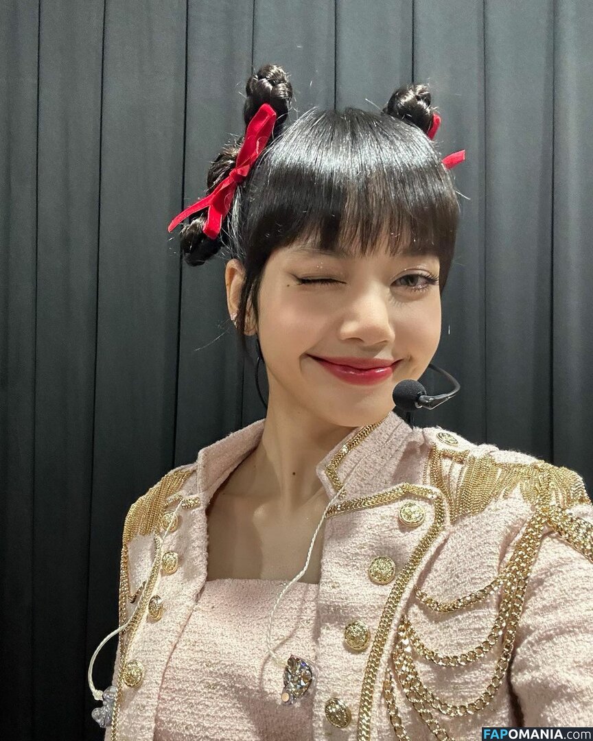 Blackpink / Lisa / lalalalisa_m / lisaamane Nu OnlyFans  Foto vazada #72