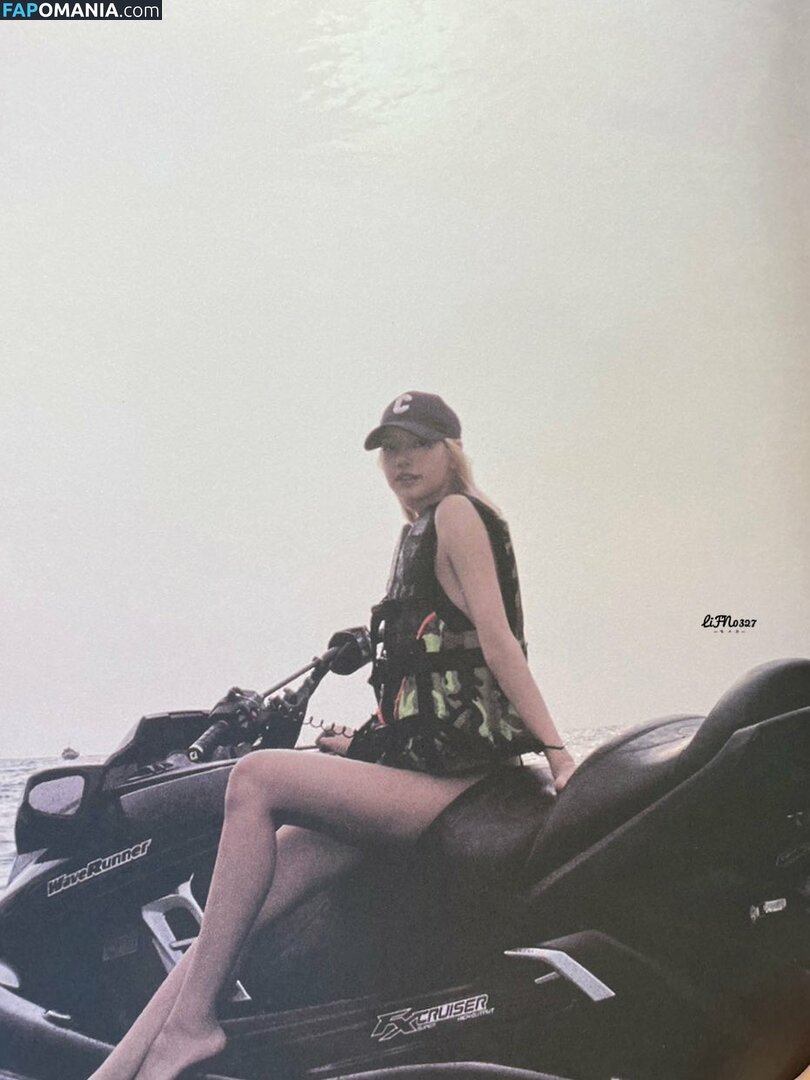 Blackpink / Lisa / lalalalisa_m / lisaamane Nu OnlyFans  Foto vazada #118