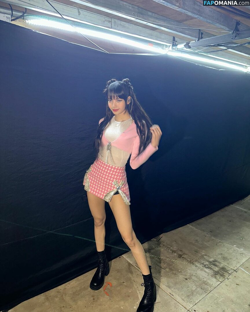 Blackpink / Lisa / lalalalisa_m / lisaamane Nu OnlyFans  Foto vazada #145