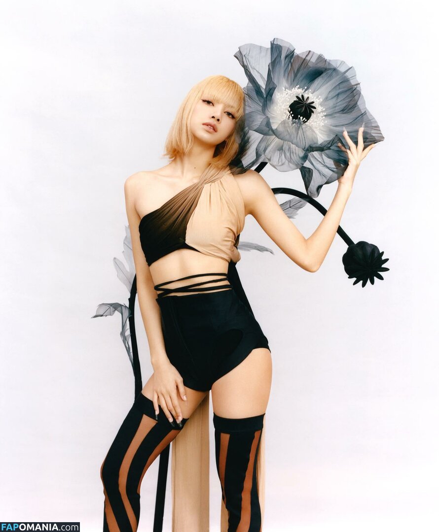 Blackpink / Lisa / lalalalisa_m / lisaamane Nu OnlyFans  Foto vazada #333