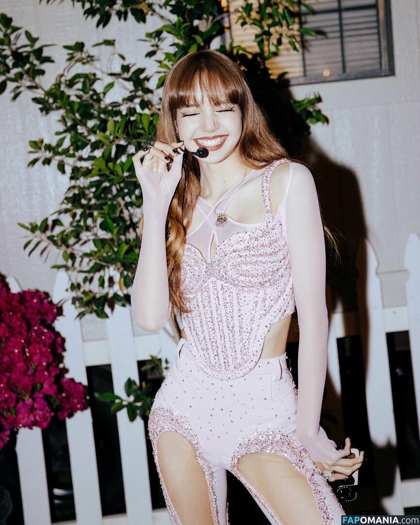 Blackpink / Lisa / lalalalisa_m / lisaamane Nu OnlyFans  Foto vazada #462